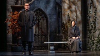 ‘Doubt’ Broadway Review: Liev Schreiber and Amy Ryan Battle for the Soul of the Church