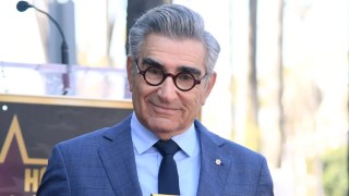 Eugene Levy Gets an ‘American Pie’ Reunion With Jason Biggs Alongside a Star on the Hollywood Walk of Fame | Video
